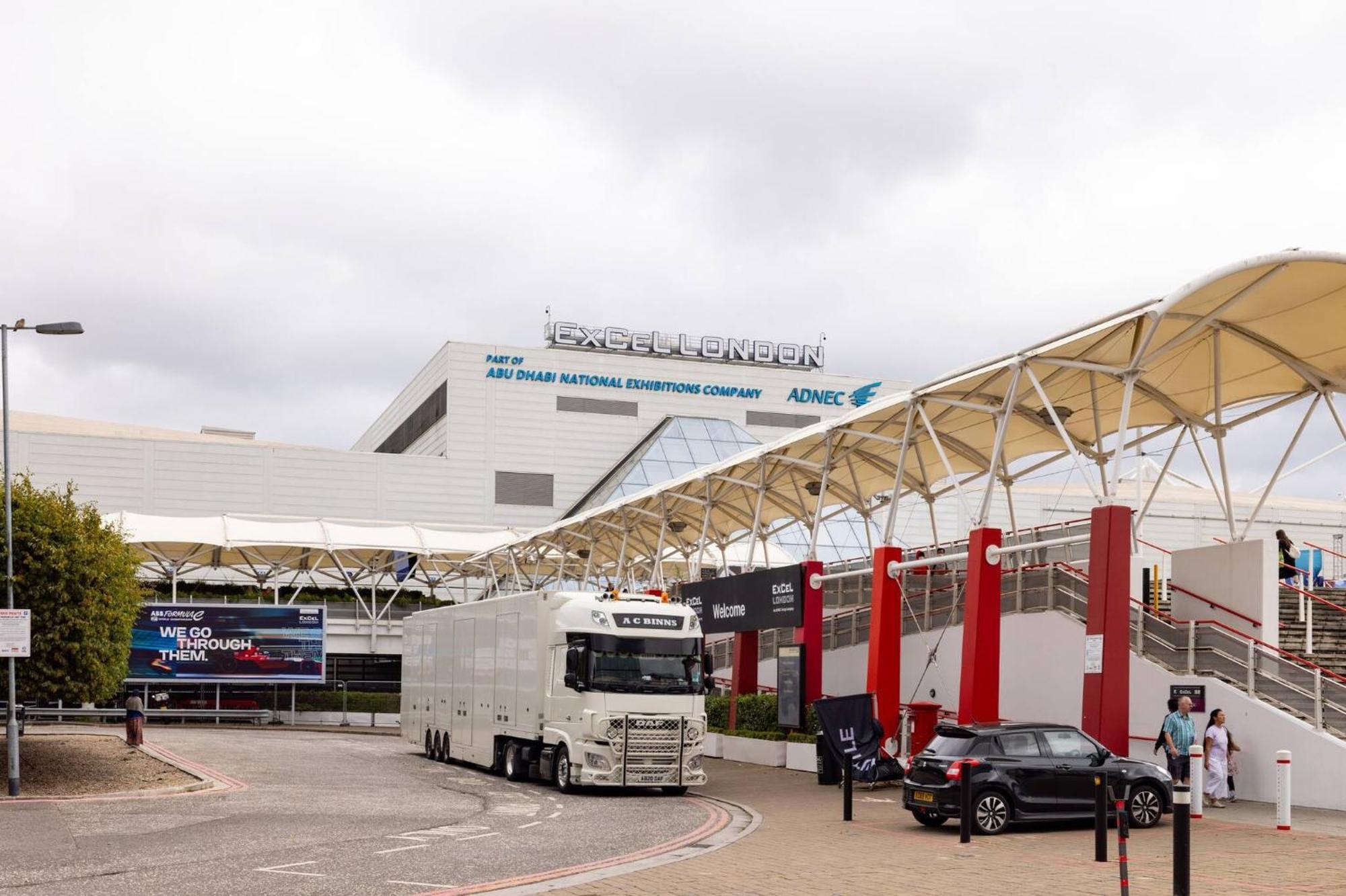 Wild Roses Serviced Apartments - Excel Warehouse 2 Londres Extérieur photo