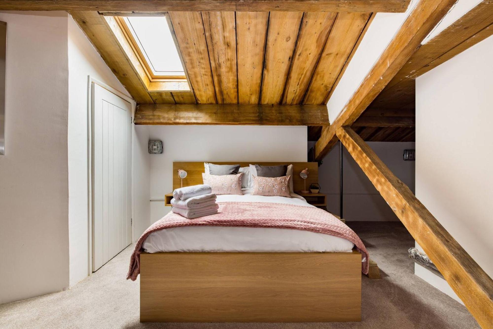 Wild Roses Serviced Apartments - Excel Warehouse 2 Londres Extérieur photo